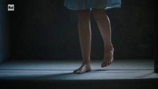 Alba Rohrwacher feet photo 5
