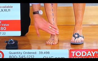 Albany Irvin feet photo 3