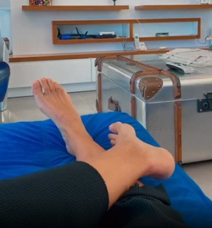 Ale Martínez feet photo 7