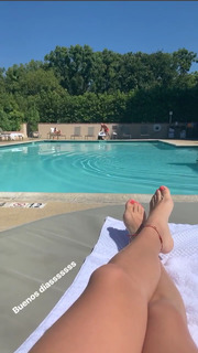 Ale Muller feet photo 19