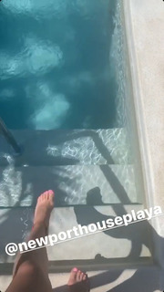 Ale Muller feet photo 13