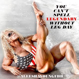 Aleesha Young feet photo 14