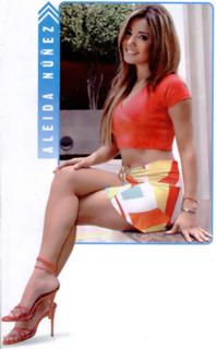 Aleida Núñez feet photo 9