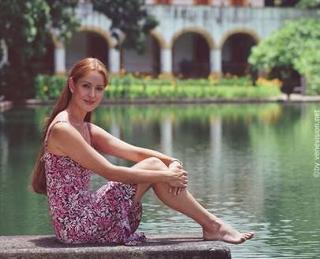 Alejandra Barros feet photo 3