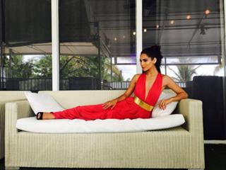 Alejandra Espinoza feet photo 10