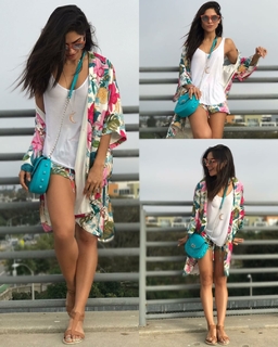 Alejandra Espinoza feet photo 3