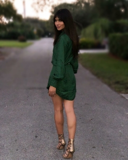 Alejandra Espinoza feet photo 15