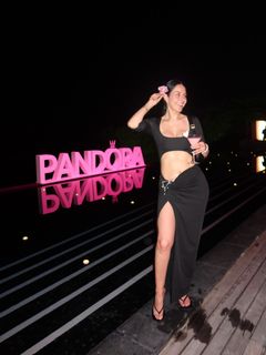 Alejandra García feet photo 3