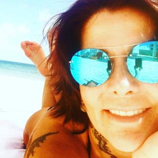 Alejandra Guzmán feet photo 15
