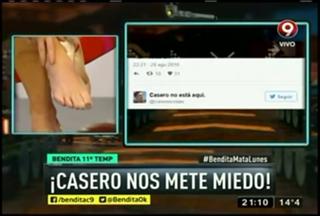 Alejandra Maglietti feet photo thumbnail