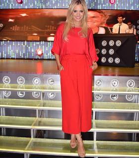 Alejandra Maglietti feet photo thumbnail