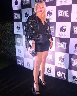 Alejandra Maglietti feet photo thumbnail