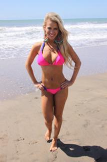 Alejandra Maglietti feet photo thumbnail