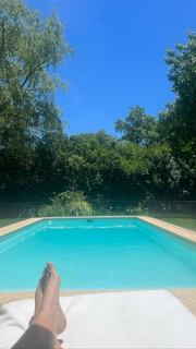 Alejandra Maglietti feet photo thumbnail