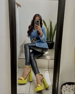 Alejandra Retana feet photo 18