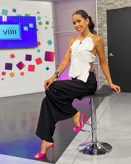 Alejandra Retana feet photo 15
