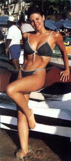 Alejandra Ávalos feet photo 1