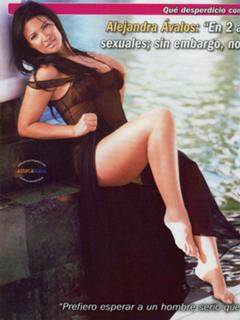 Alejandra Ávalos feet photo 20