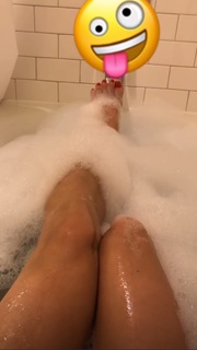 Aleksandra Albu feet photo 3