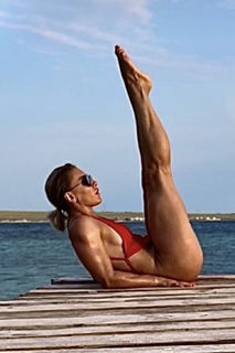 Aleksandra Albu feet photo 12