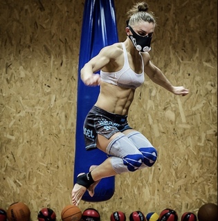 Aleksandra Albu feet photo 6