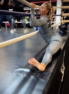 Aleksandra Albu feet photo 13