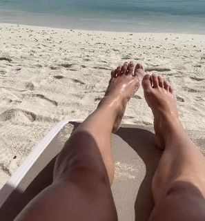 Aleksandra Albu feet photo 10