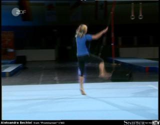 Aleksandra Bechtel feet photo 2