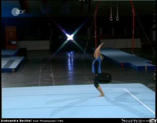 Aleksandra Bechtel feet photo 1