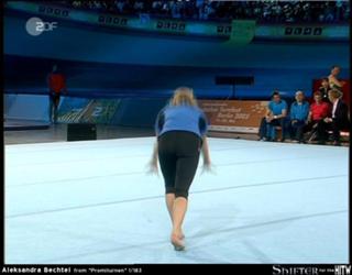 Aleksandra Bechtel feet photo 14