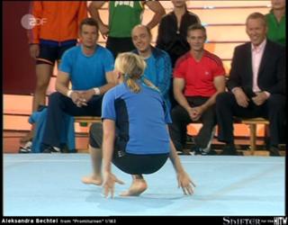 Aleksandra Bechtel feet photo 9