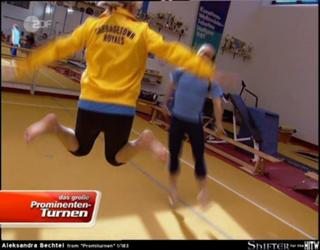 Aleksandra Bechtel feet photo 8
