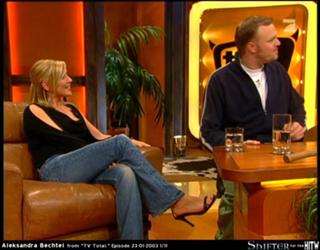 Aleksandra Bechtel feet photo 15
