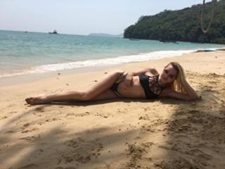 Aleksandra Ciupa feet photo thumbnail