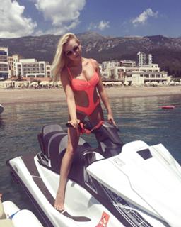 Aleksandra Ciupa feet photo thumbnail