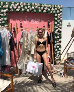 Aleksandra Ciupa feet photo thumbnail