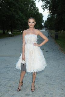 Aleksandra Ciupa feet photo thumbnail