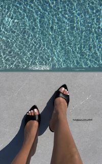 Aleksandra Ciupa feet photo thumbnail