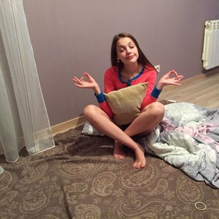 Aleksandra Drozdova feet photo 2