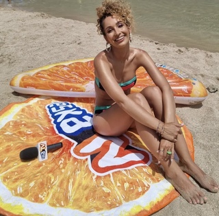 Aleksandra Kot feet photo 3