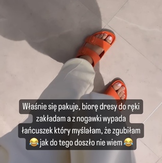 Aleksandra Kot feet photo 2