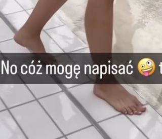 Aleksandra Kot feet photo 18