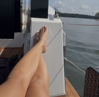 Aleksandra Kot feet photo 18
