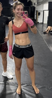 Aleksandra Kot feet photo 10