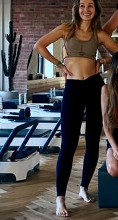 Aleksandra Kot feet photo 5