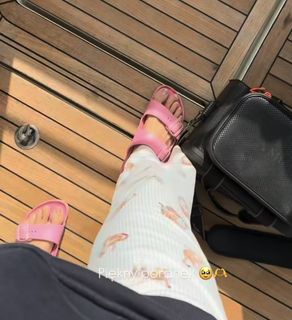 Aleksandra Kot feet photo 3
