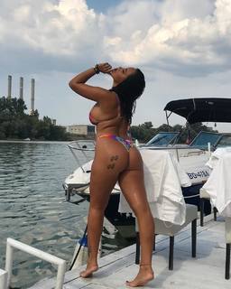 Aleksandra Subotić feet photo 3