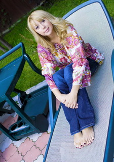Alena Apina feet photo 5