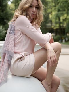 Alena Apina feet photo 4