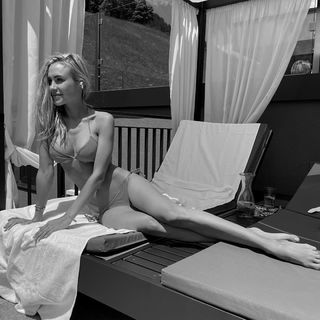 Alena Gerber feet photo 7